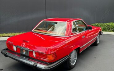 Mercedes-Benz-SL-Class-Cabriolet-1989-18