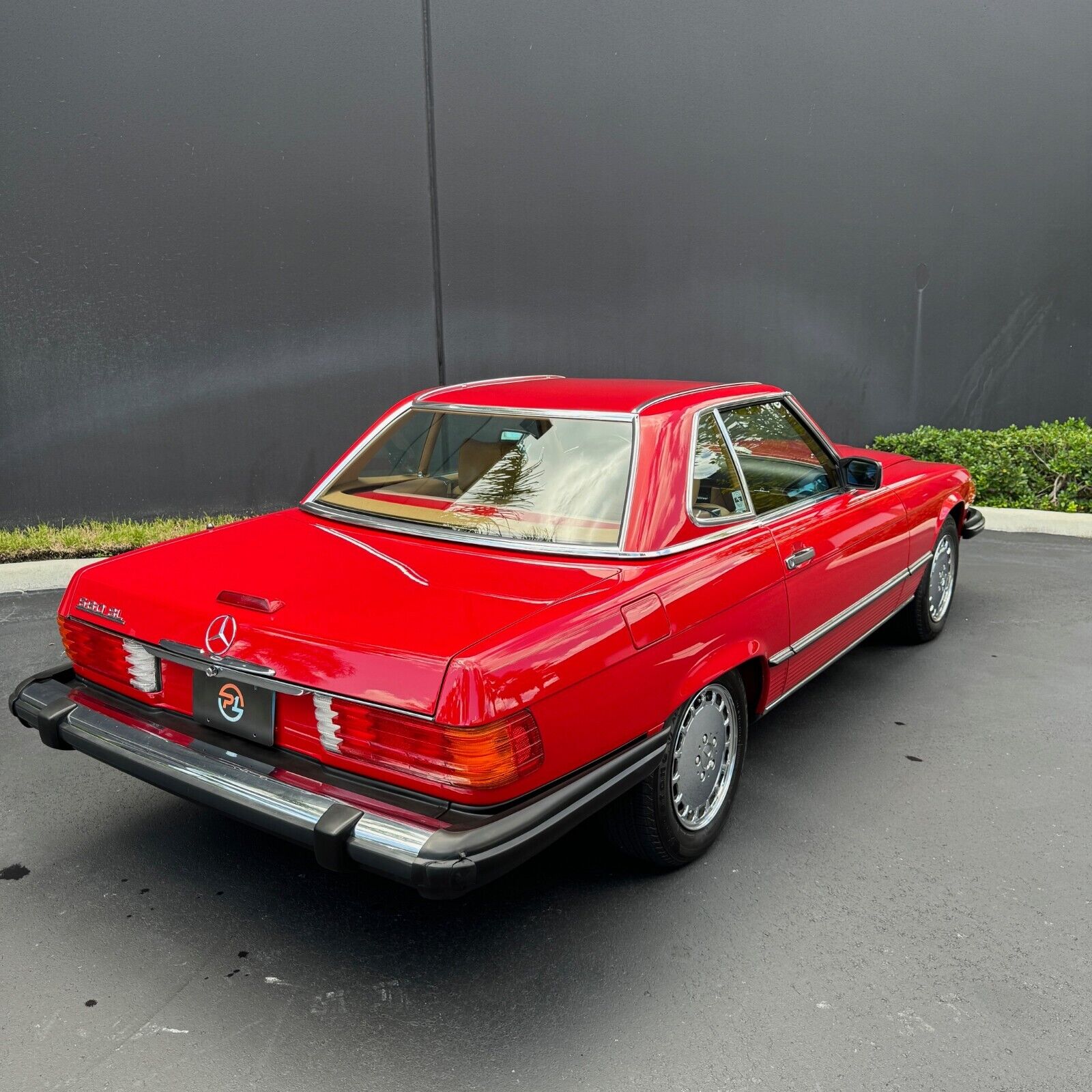 Mercedes-Benz-SL-Class-Cabriolet-1989-18