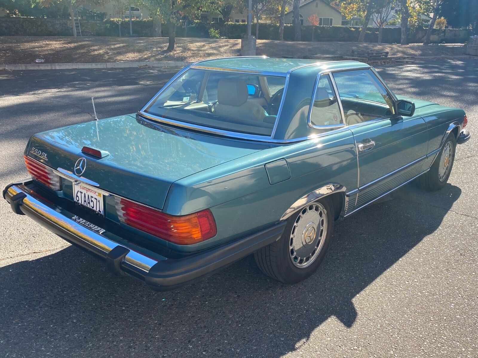 Mercedes-Benz-SL-Class-Cabriolet-1989-19