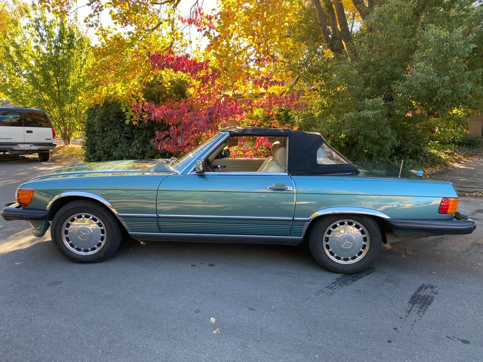 Mercedes-Benz-SL-Class-Cabriolet-1989-22