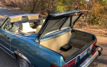 Mercedes-Benz-SL-Class-Cabriolet-1989-3