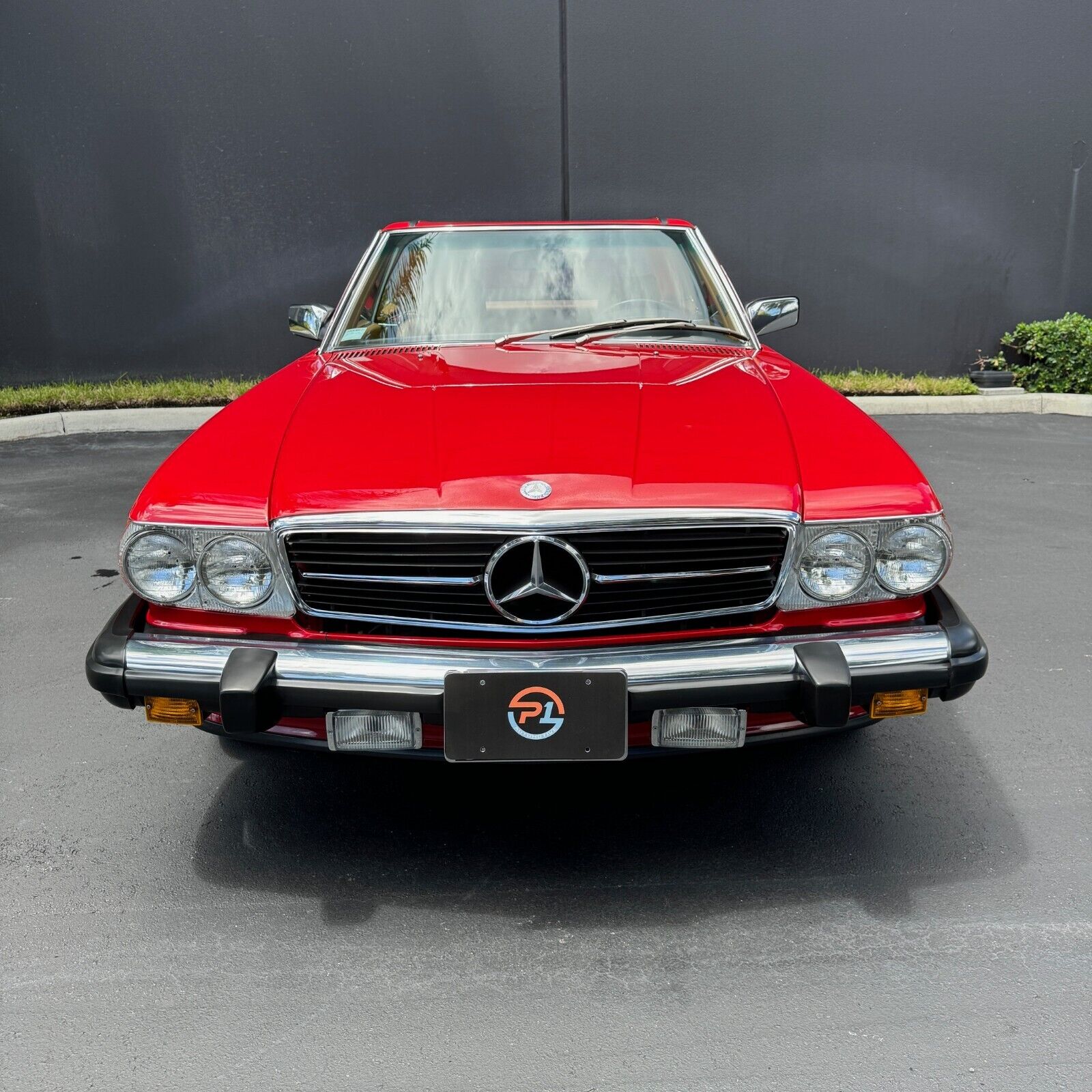 Mercedes-Benz-SL-Class-Cabriolet-1989-6