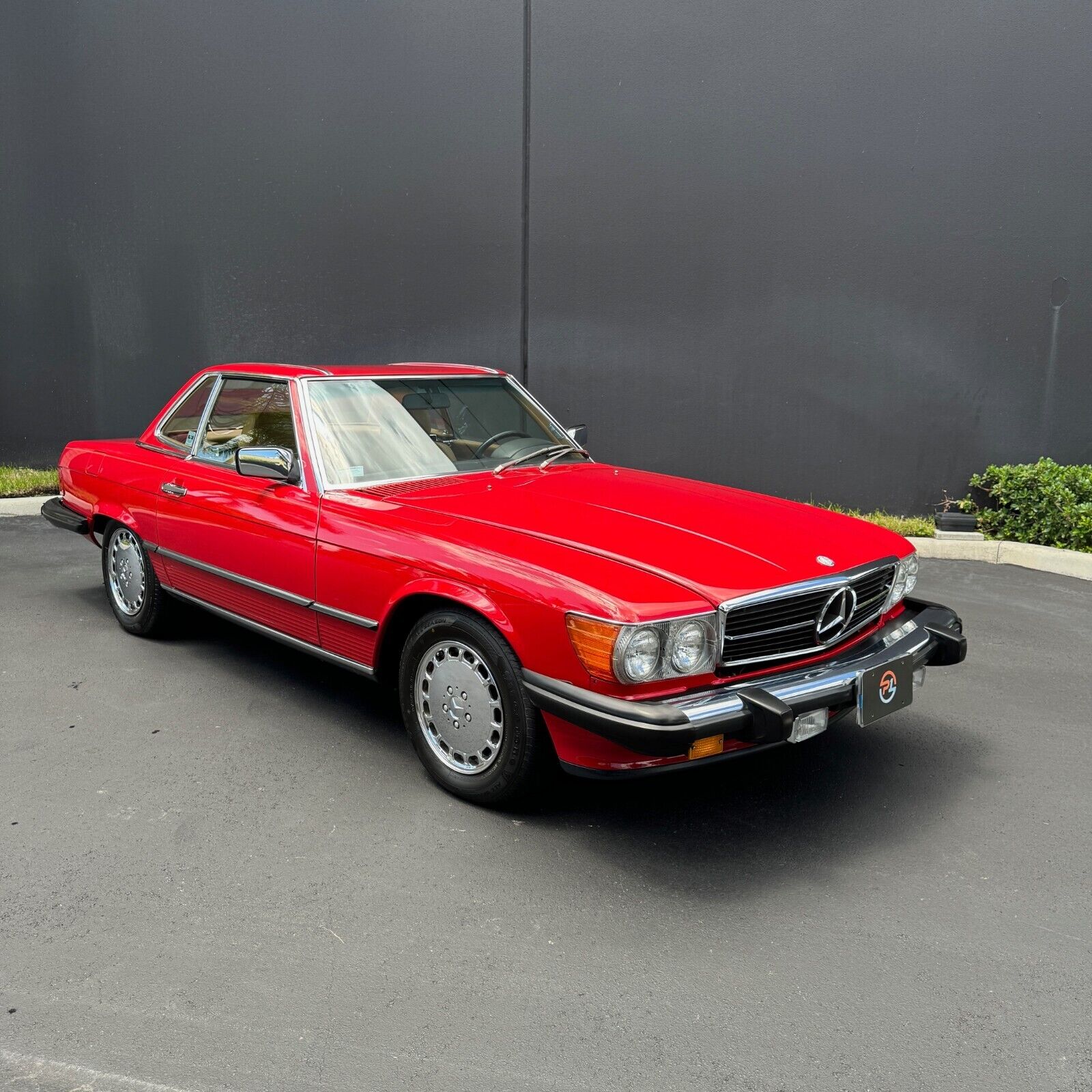 Mercedes-Benz-SL-Class-Cabriolet-1989-9