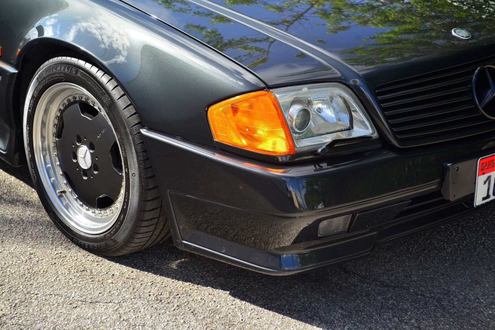 Mercedes-Benz-SL-Class-Cabriolet-1990-7