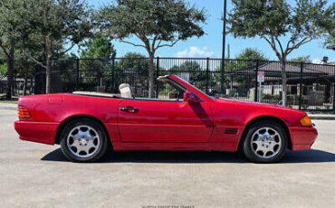 Mercedes-Benz-SL-Class-Cabriolet-1994-8