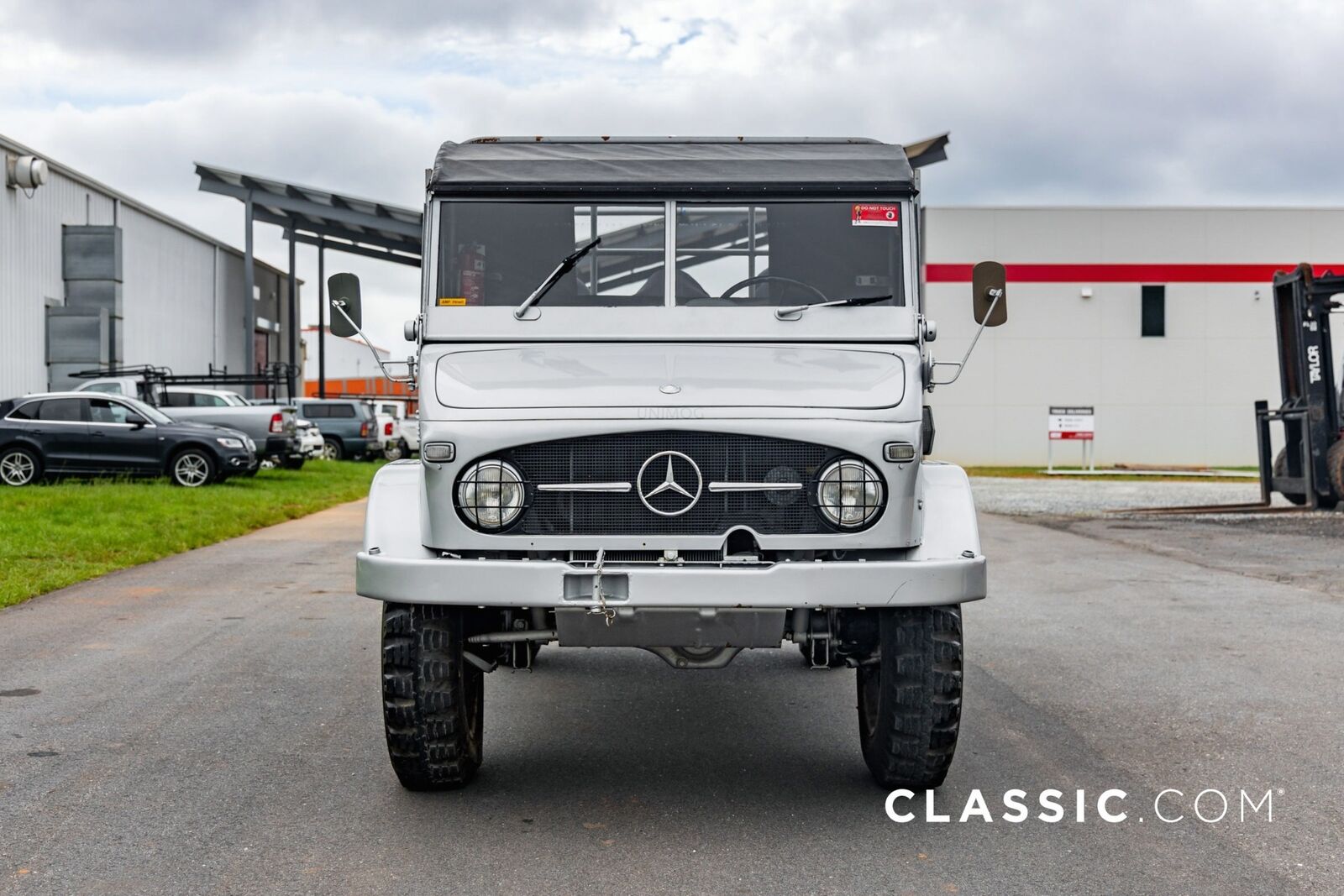 Mercedes-Benz-Unimog-1962-8