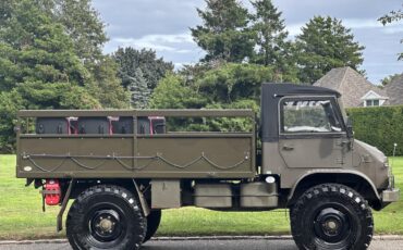 Mercedes-Benz-Unimog-SUV-1963-13