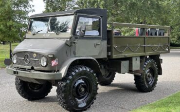 Mercedes-Benz-Unimog-SUV-1963-23