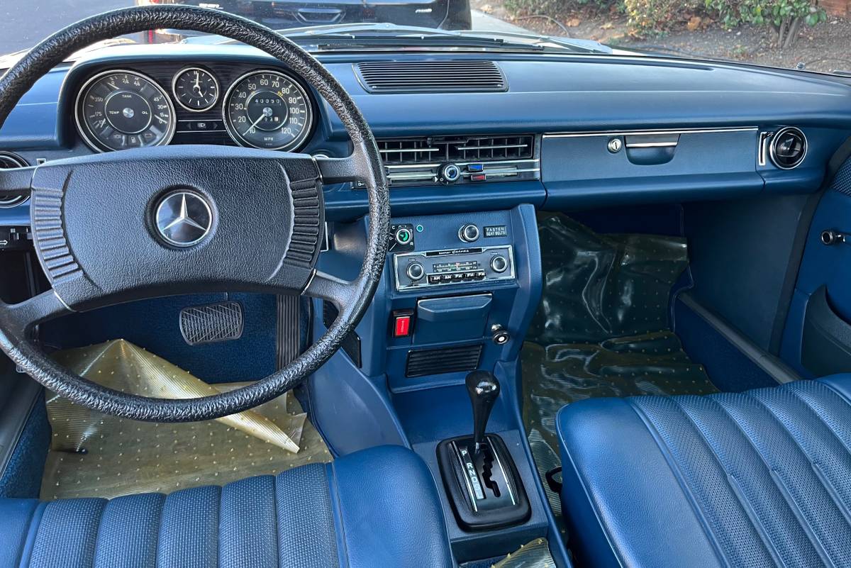 Mercedes-benz-1974-16