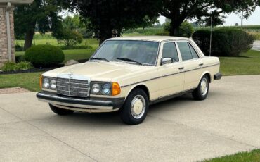 Mercedes-benz-280-1979