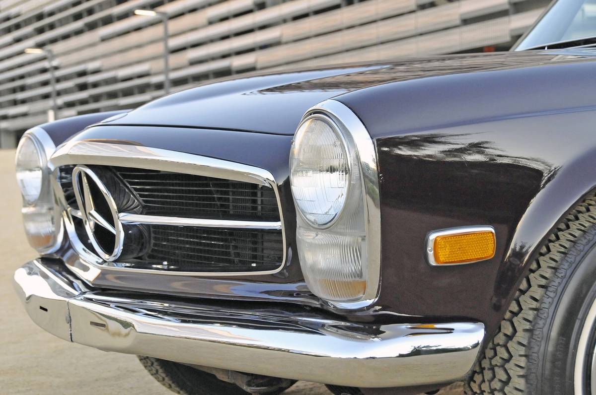 Mercedes-benz-280sl-1968-9