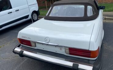 Mercedes-benz-380sl-convertible-1981-4