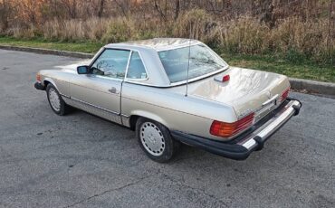 Mercedes-benz-560sl-1986-1