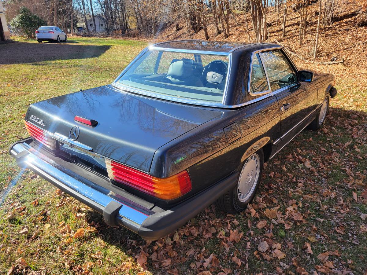 Mercedes-benz-560sl-1986-2