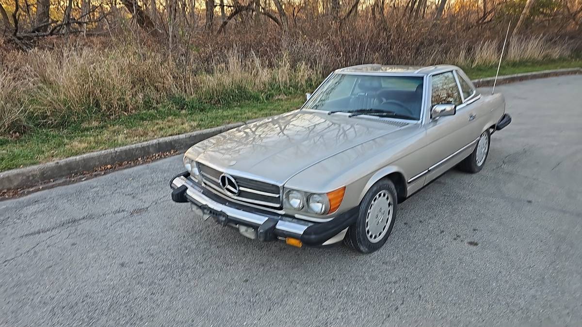 Mercedes-benz-560sl-1986