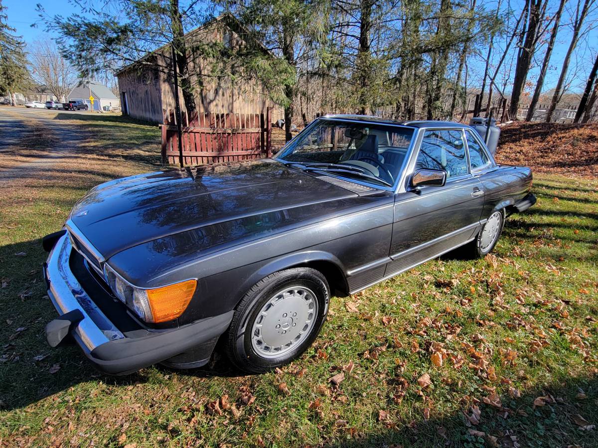 Mercedes-benz-560sl-1986-5