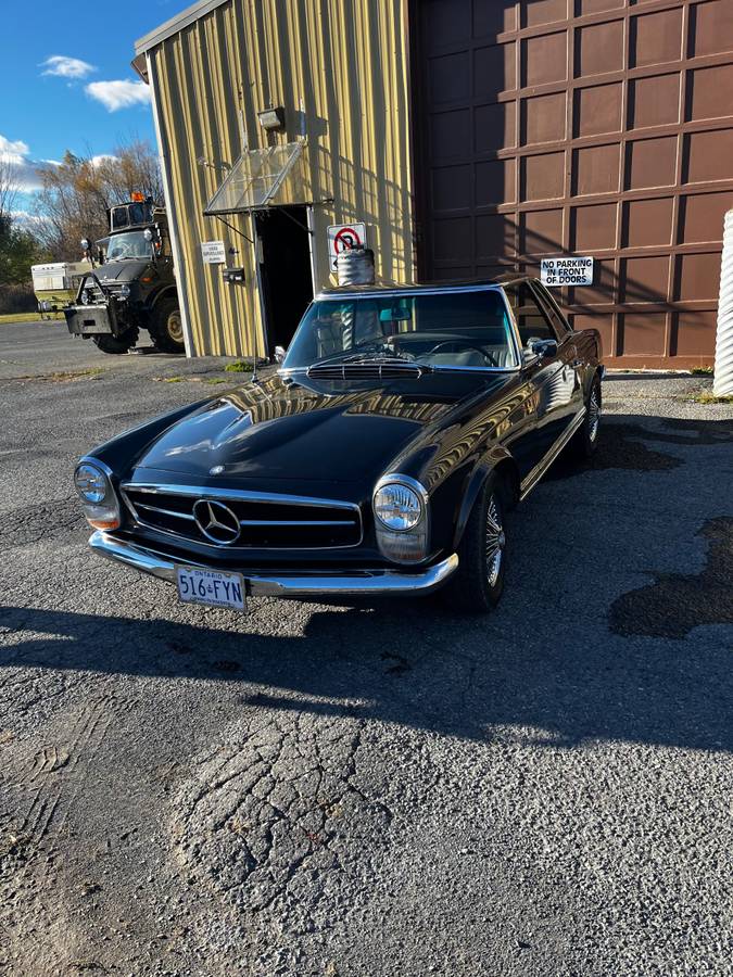 Mercedes-benz-Benz-230-sl-1965