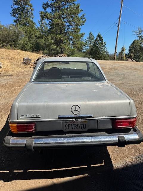 Mercedes-benz-Benz-280c-1974-3