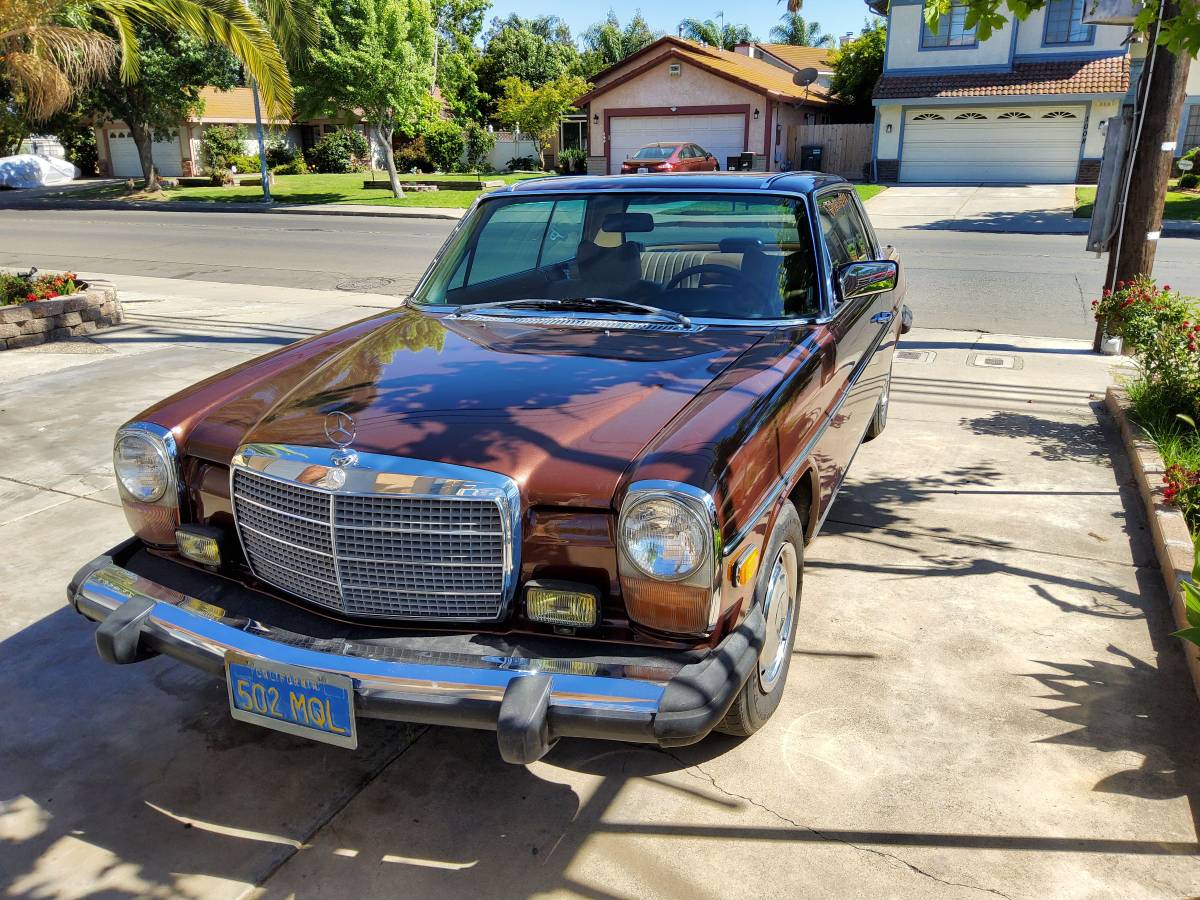 Mercedes-benz-Benz-280c-1975-5