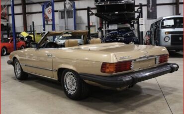 Mercedes-benz-Benz-380-sl-1981-4