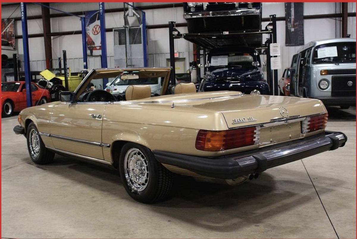 Mercedes-benz-Benz-380-sl-1981-4