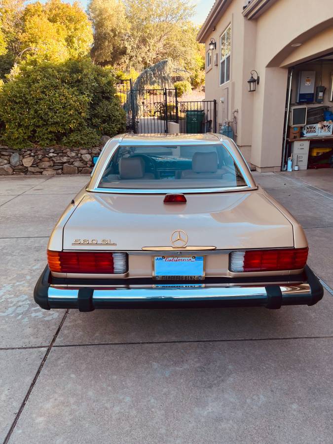 Mercedes-benz-Benz-560sl-1986-3