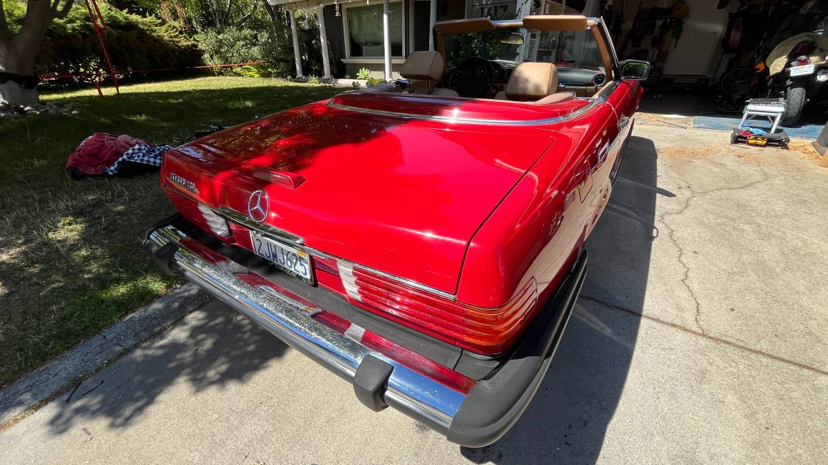 Mercedes-benz-Benz-560sl-1988-4