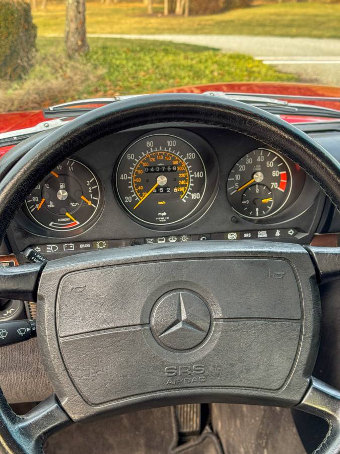 Mercedes-benz-Benz-560sl-1989-8