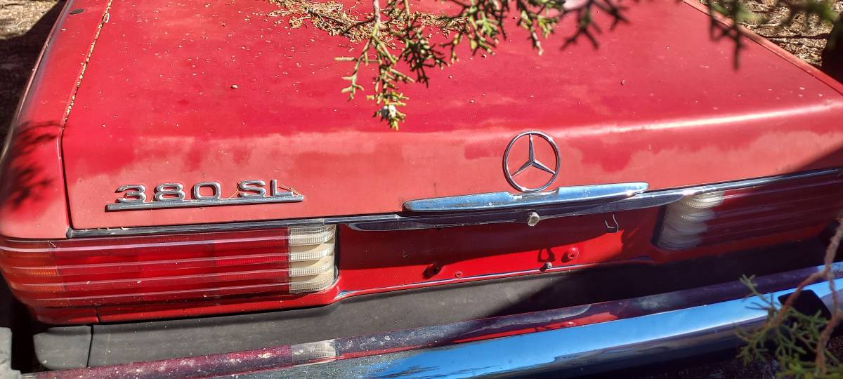 Mercedes-benz-Sl-1981-4