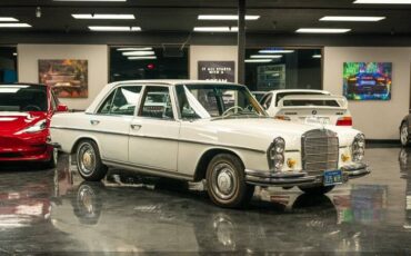 Mercedes-benz-benz-250-s-all-original-one-owner-blue-plate-1966