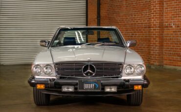 Mercedes-benz-benz-380-1981-3