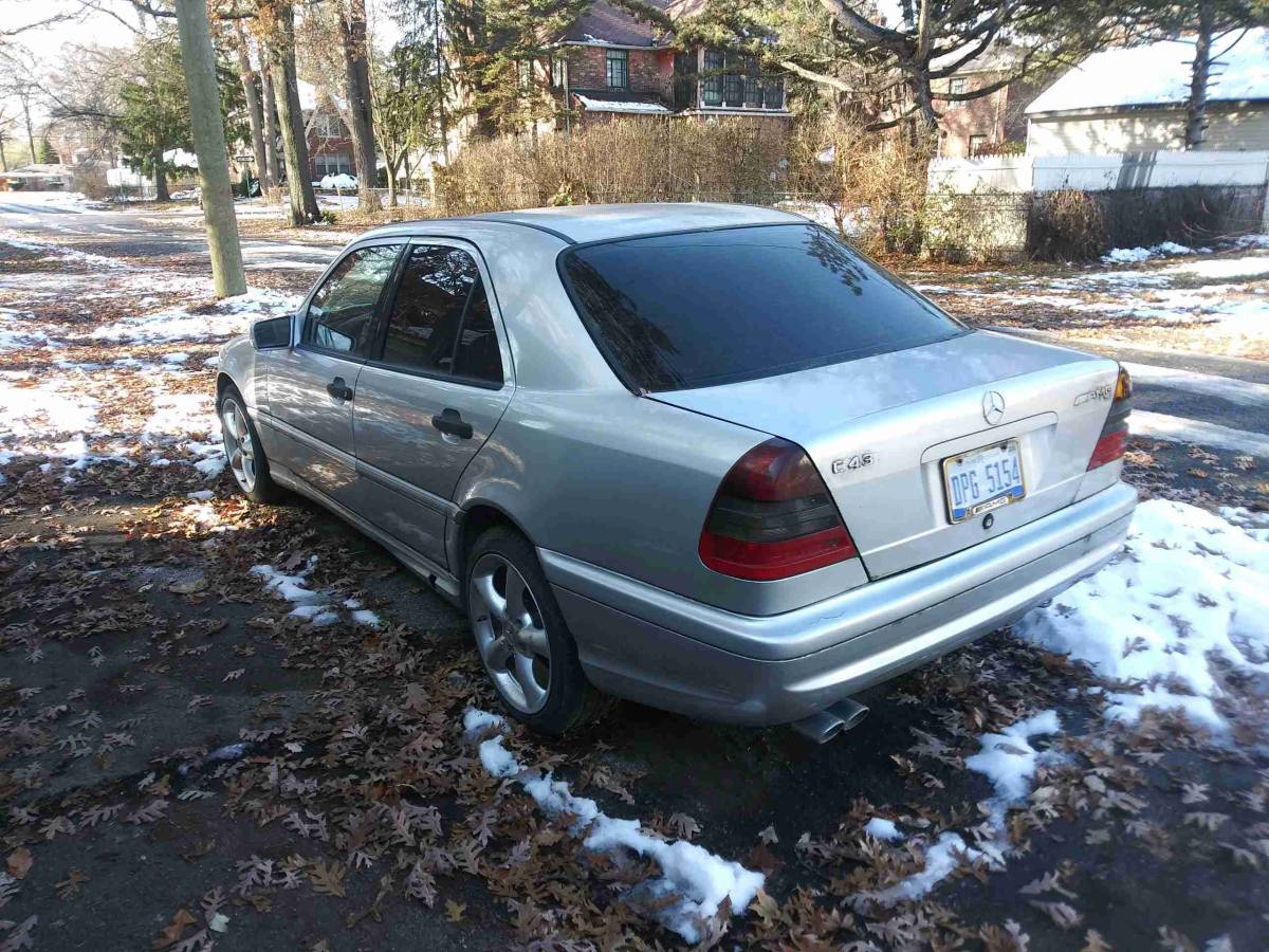 Mercedes-benz-benz-560-560sel-1986-8