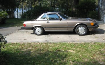 Mercedes-benz-benz-560-560sl-1987-3