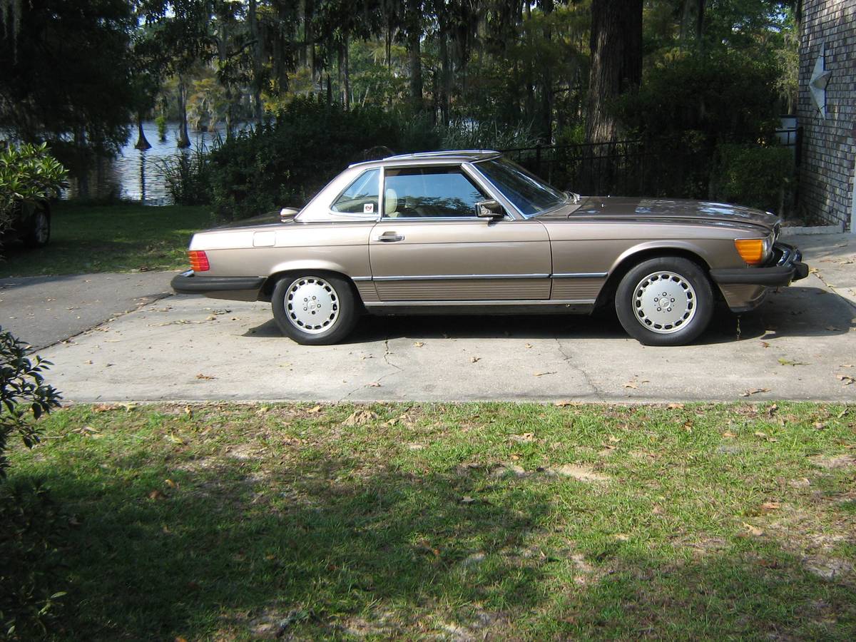 Mercedes-benz-benz-560-560sl-1987-3