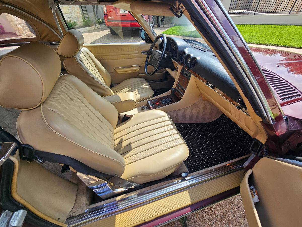 Mercedes-benz-benz-560-560sl-1988-4