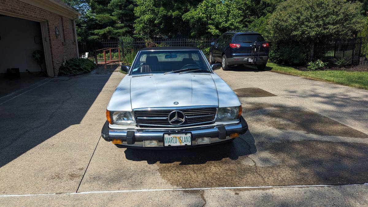 Mercedes-benz-benz-560-560sl-1989-10