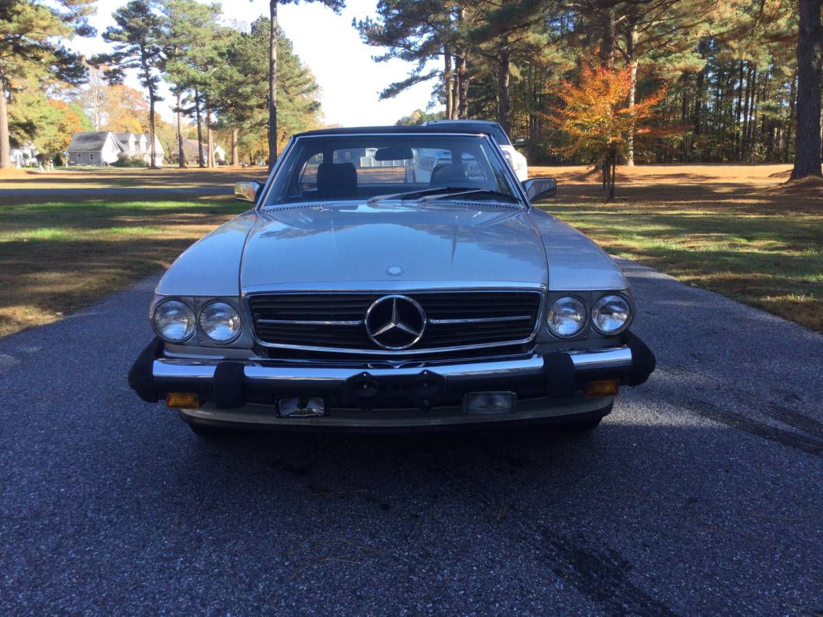 Mercedes-benz-benz-560sl-1988-1