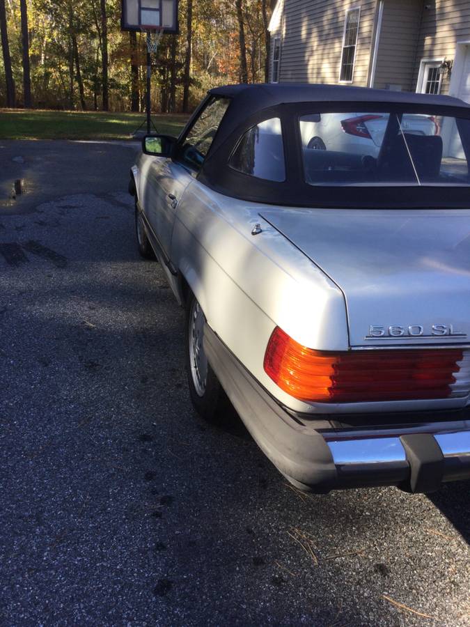 Mercedes-benz-benz-560sl-1988-7