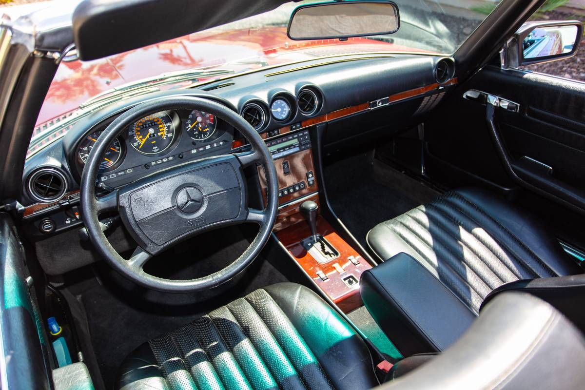 Mercedes-benz-benz-560sl-1989-11