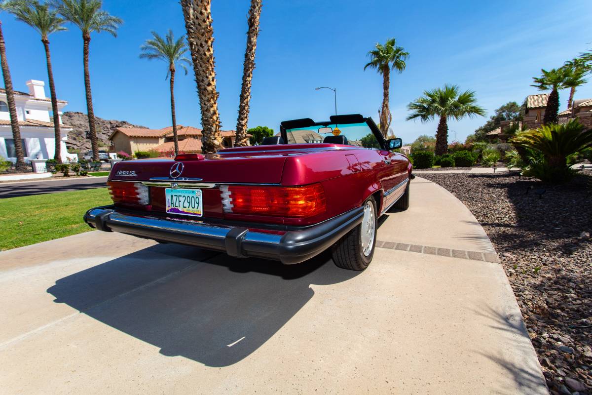 Mercedes-benz-benz-560sl-1989-7