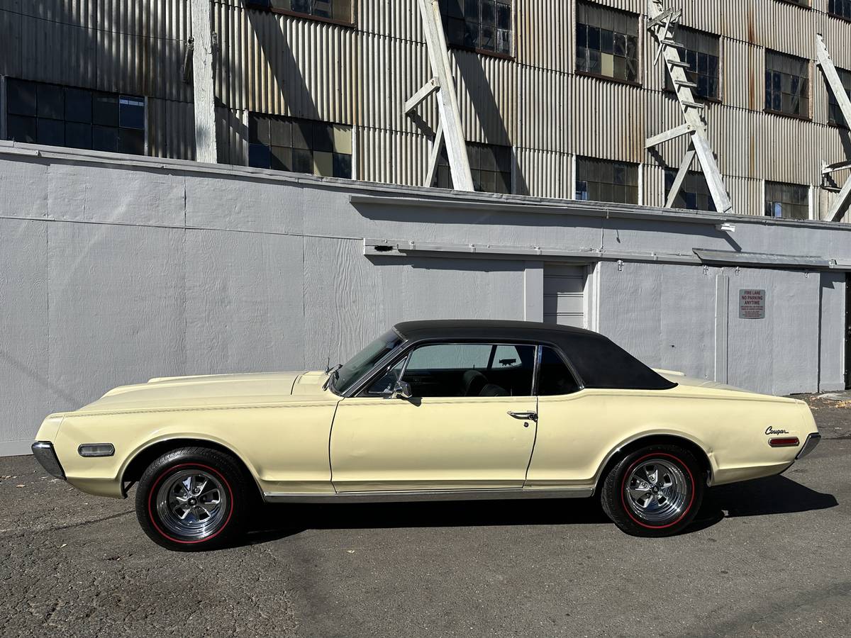 Mercury-Cougar-1968-3