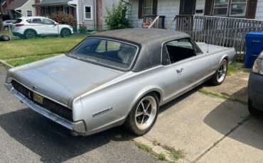 Mercury-Cougar-Coupe-1967-1