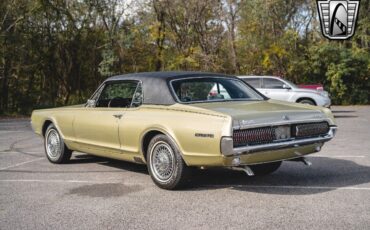 Mercury-Cougar-Coupe-1967-4