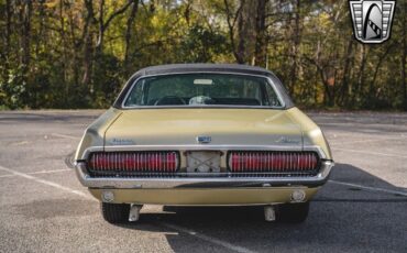 Mercury-Cougar-Coupe-1967-5