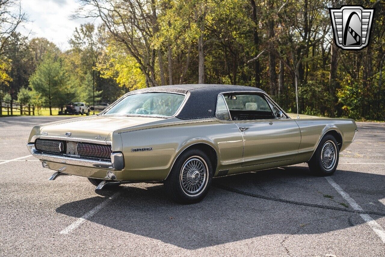 Mercury-Cougar-Coupe-1967-6