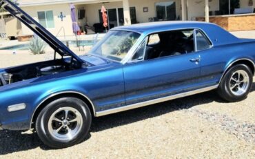 Mercury-Cougar-Coupe-1968-23