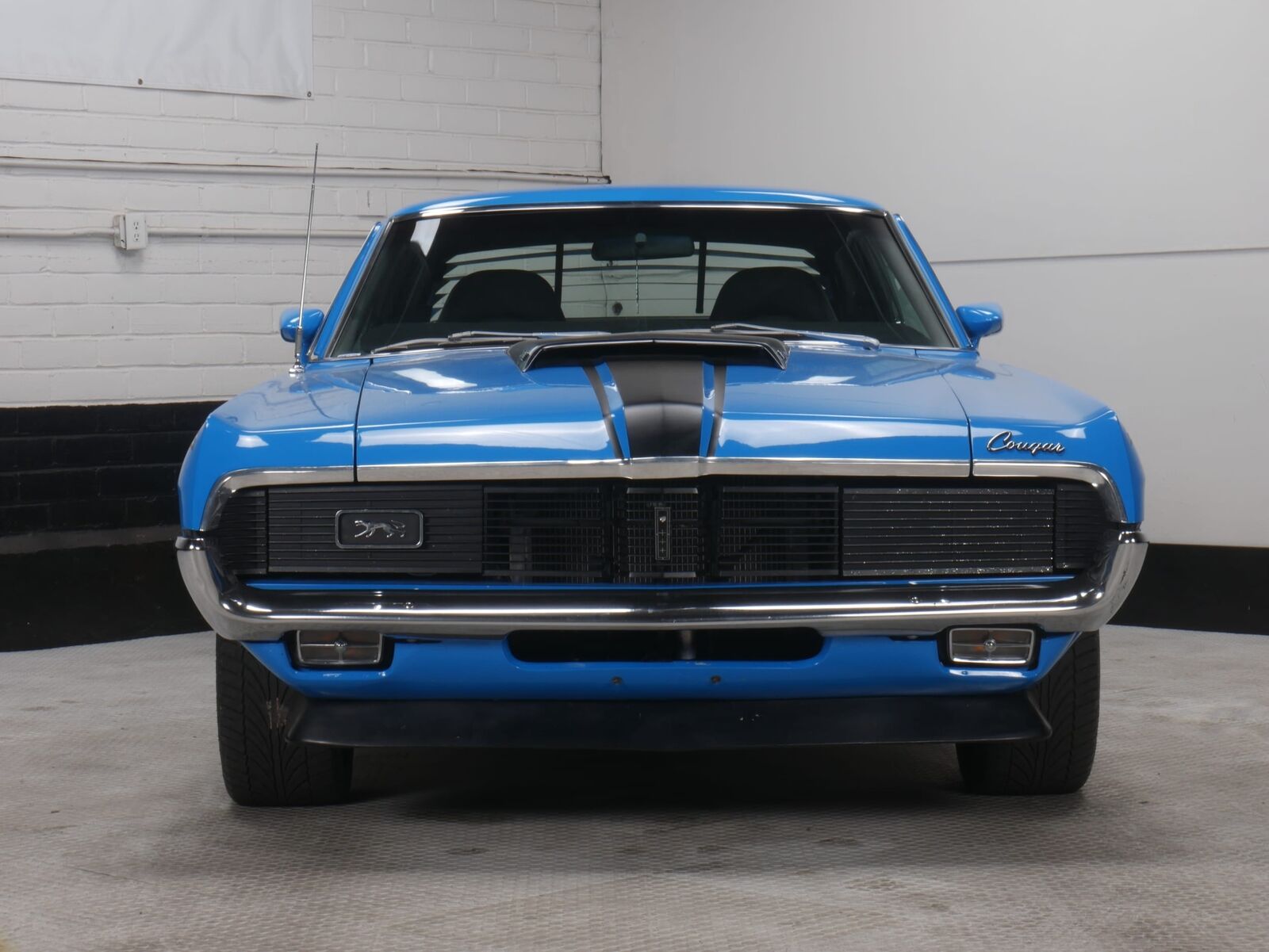 Mercury-Cougar-Coupe-1969-2