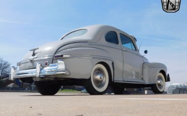 Mercury-Coupe-1948-9