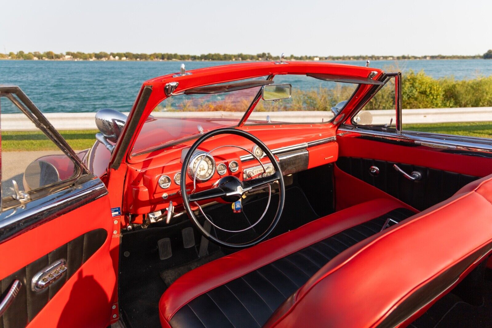 Mercury-Eight-Cabriolet-1949-10