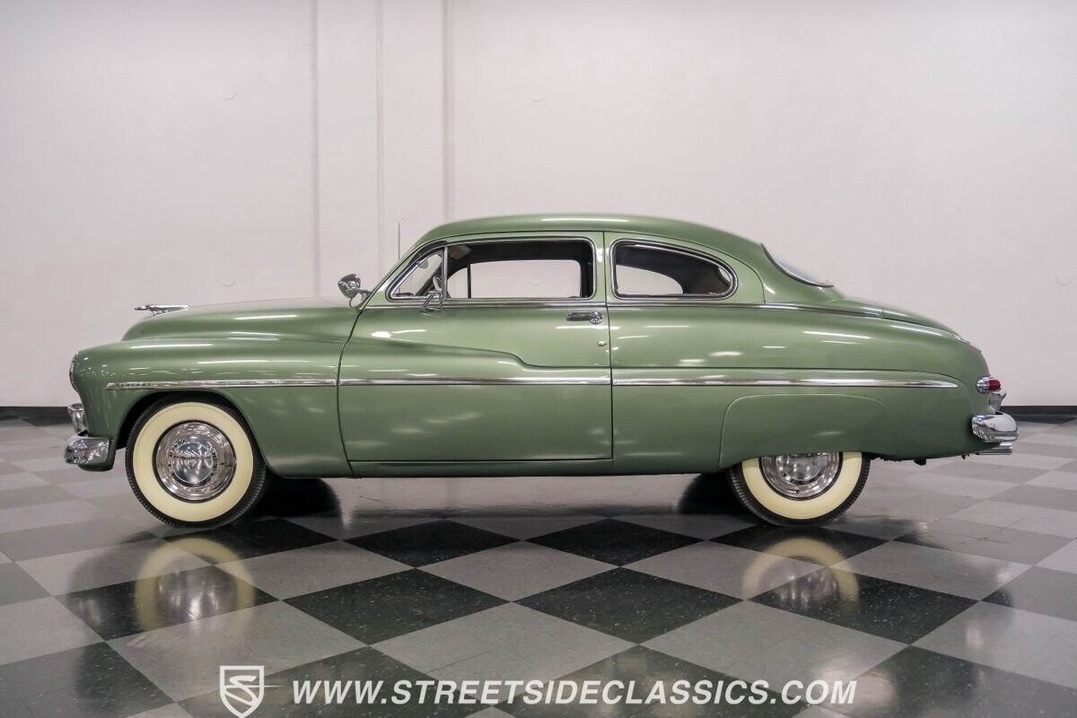 Mercury-Eight-Coupe-1949-6